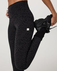 vuori - leopard legging