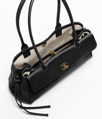 Chanel - flap bag black