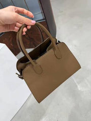 The row - margaux size 10 - muschino ( new color)