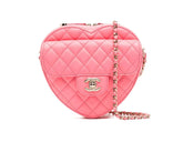 Chanel - timeless heart shape crossbody bag - M size - pink