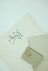 “fastajab” prayer mat with thoub by Ato