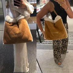 Chanel Quilted fur Hobo Bag - camel