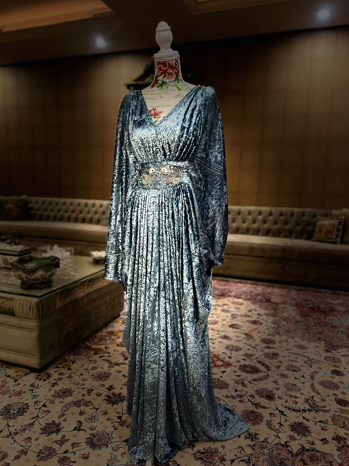 Teeb exclusive pieces for Mash - velvet blue