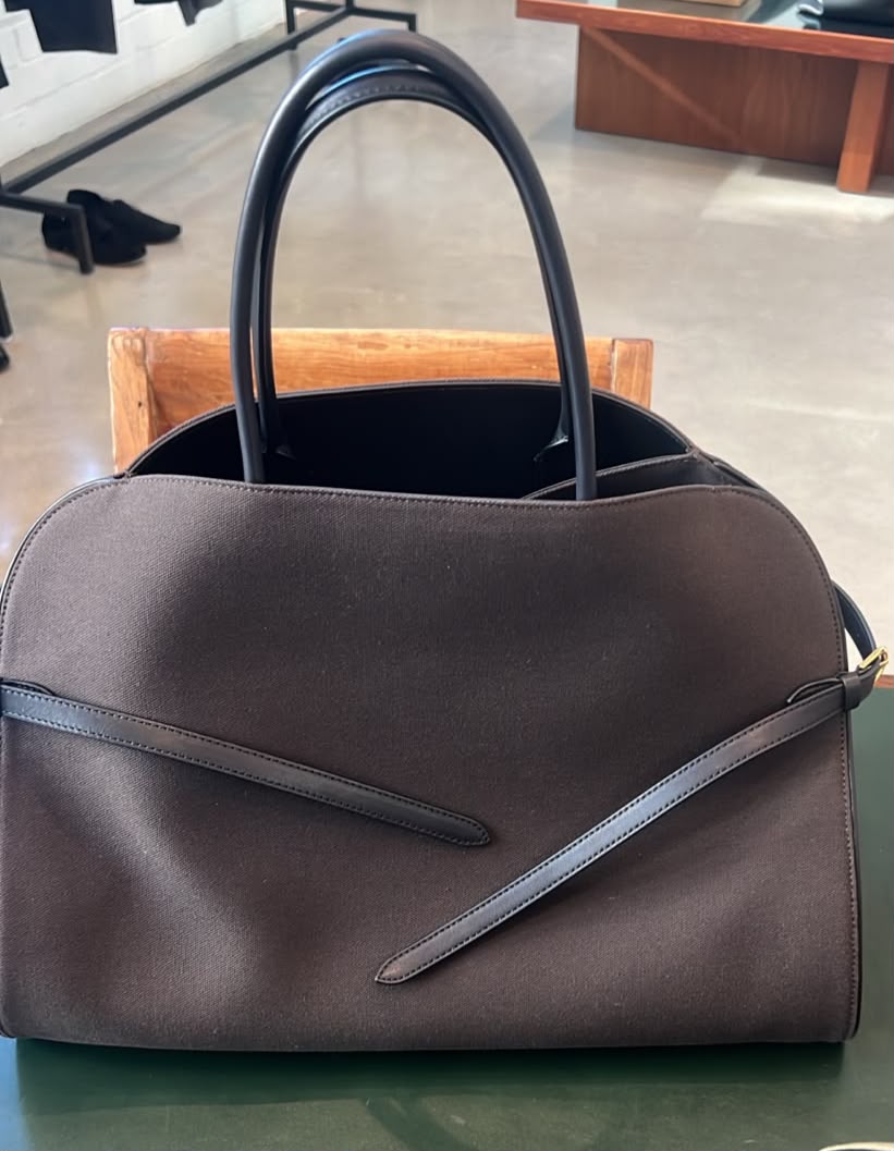 The row - margaux canvas size 15 & 17 - limited edition edition - dark brown