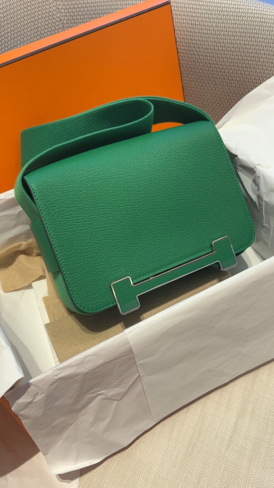 Hermes - Geta Iridescent Green