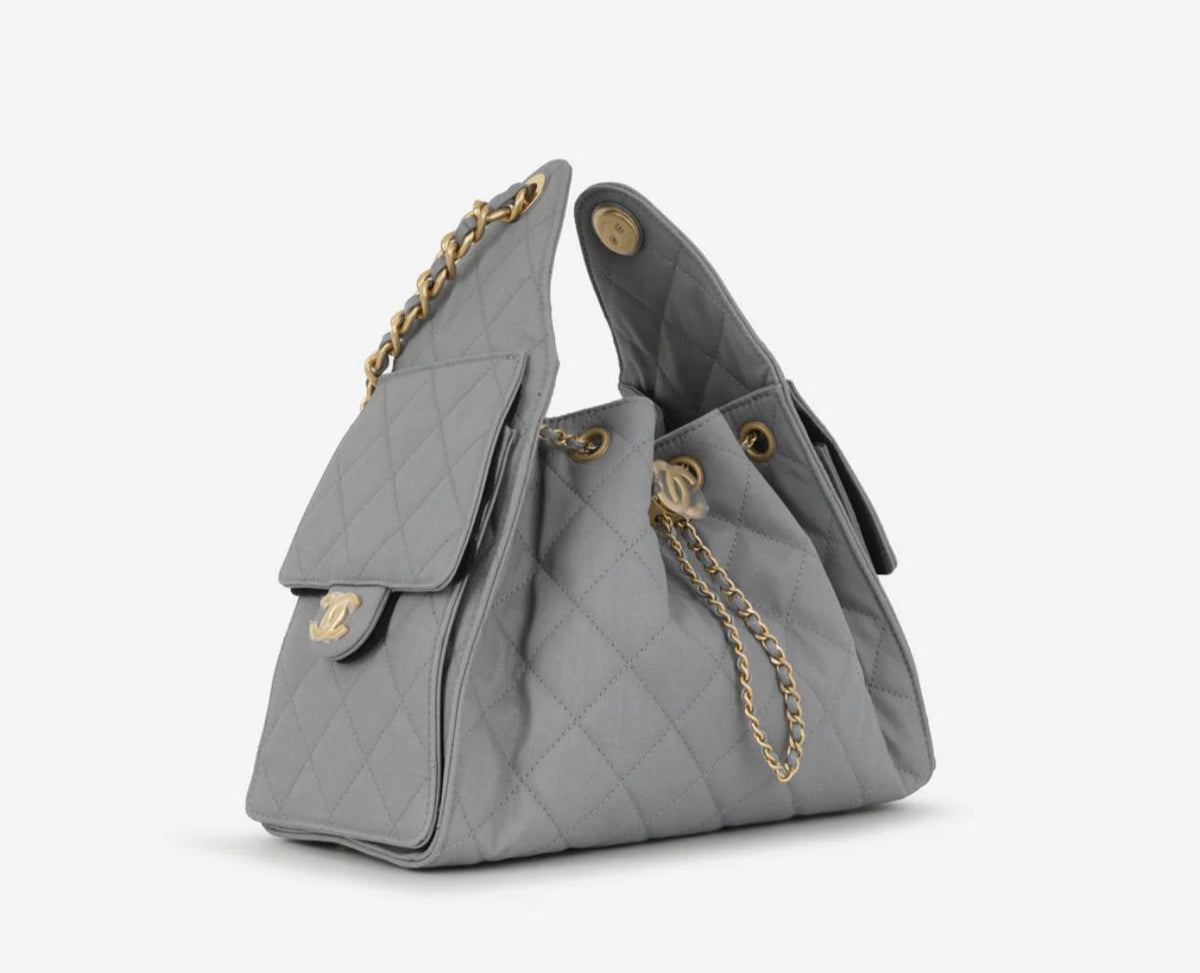 Chanel - grey 25 bag small size