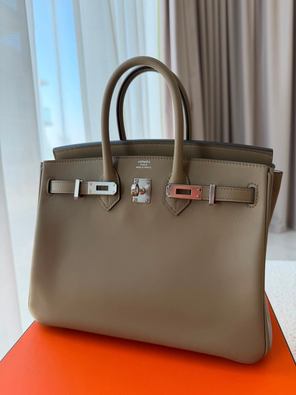 Hermes- Birkin 25 Beige Marfa / Gris Perle Swift Phw 7/2025