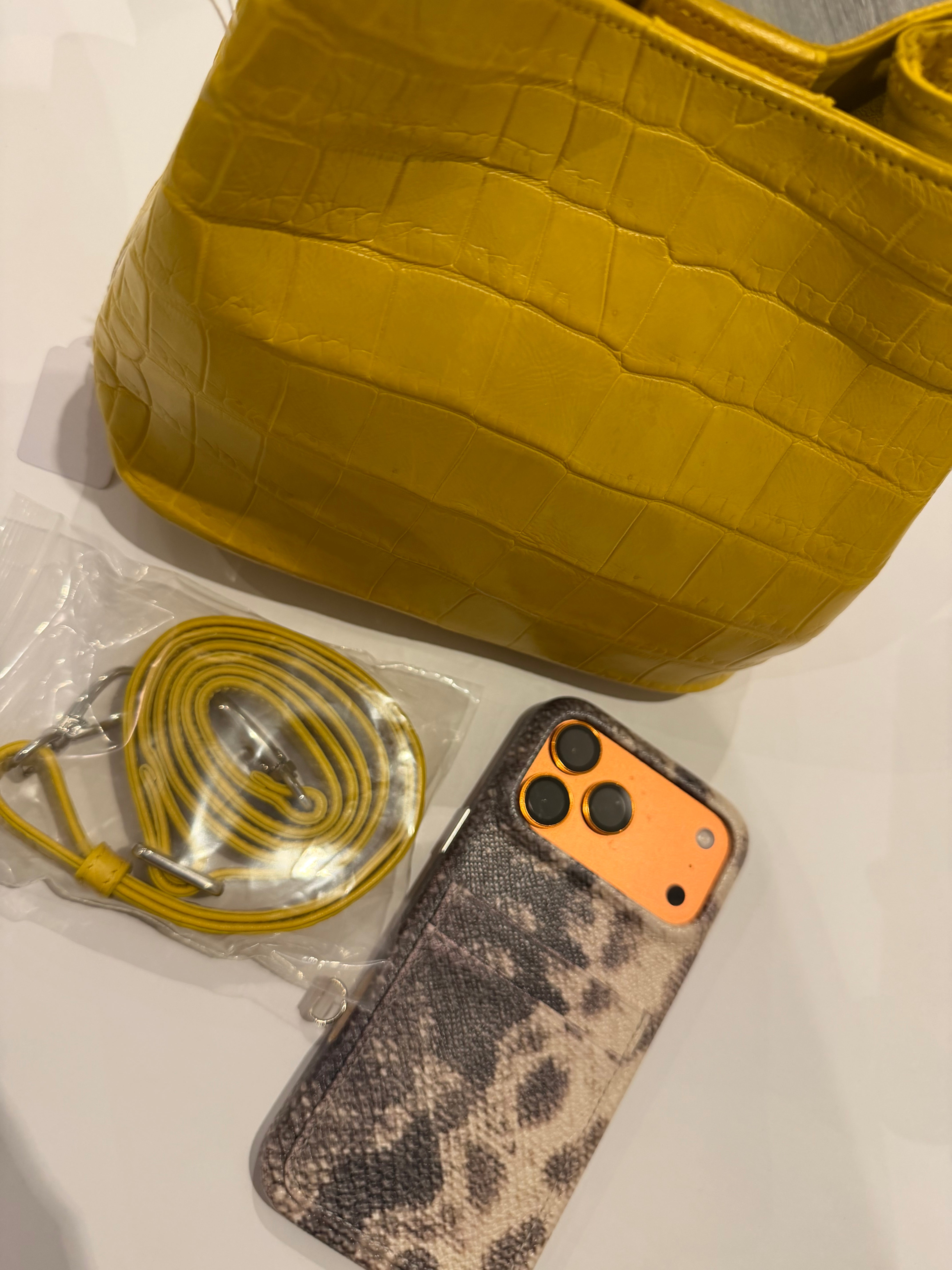 Bougie Bags - the real crocodile 🐊 - shopping / shoulder  - yellow  - with strap