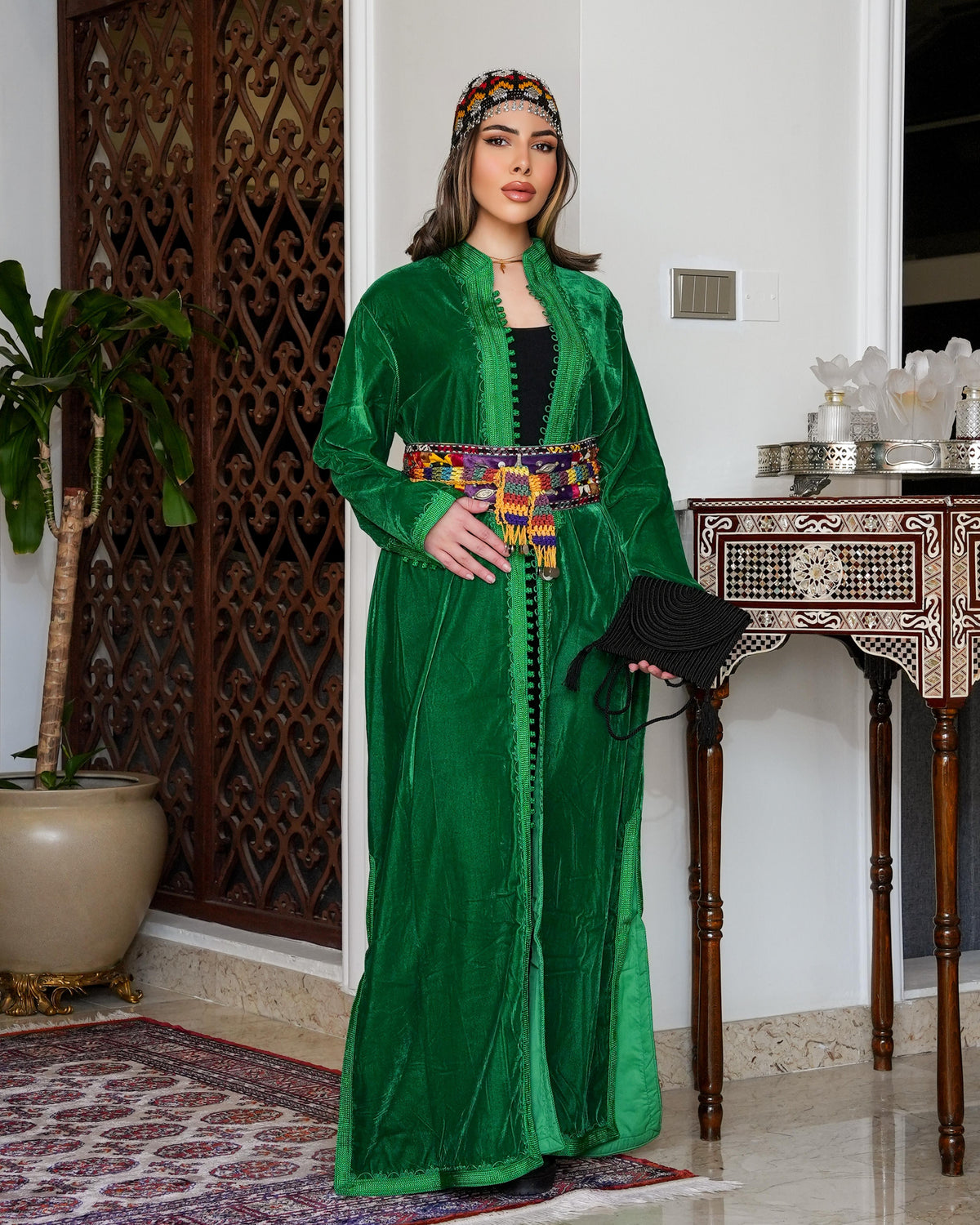 Teeb moroccan velvet  kaftan - emerald green with belt - free size