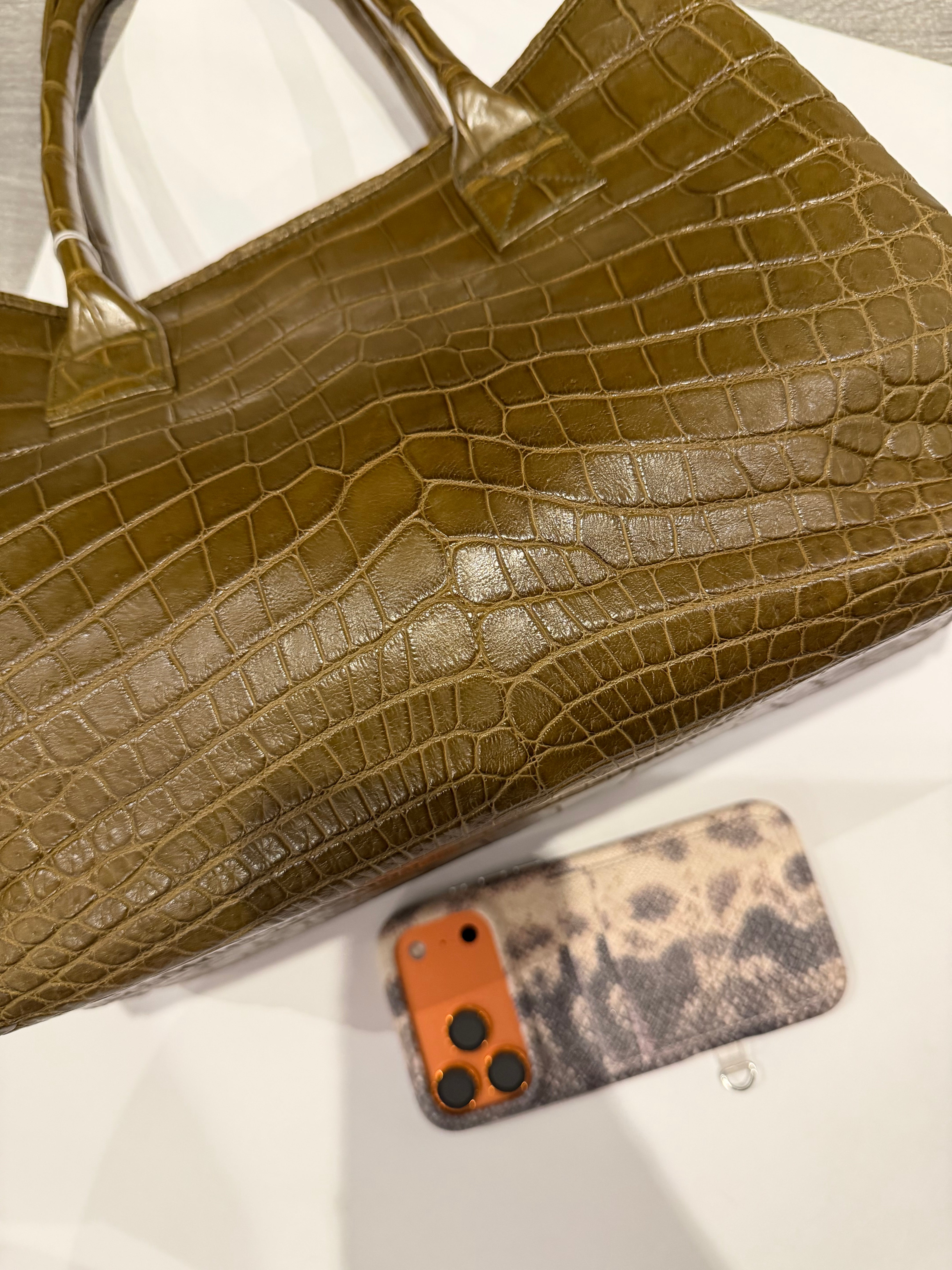 Bougie Bags - the real crocodile 🐊 - shopping bag - olive