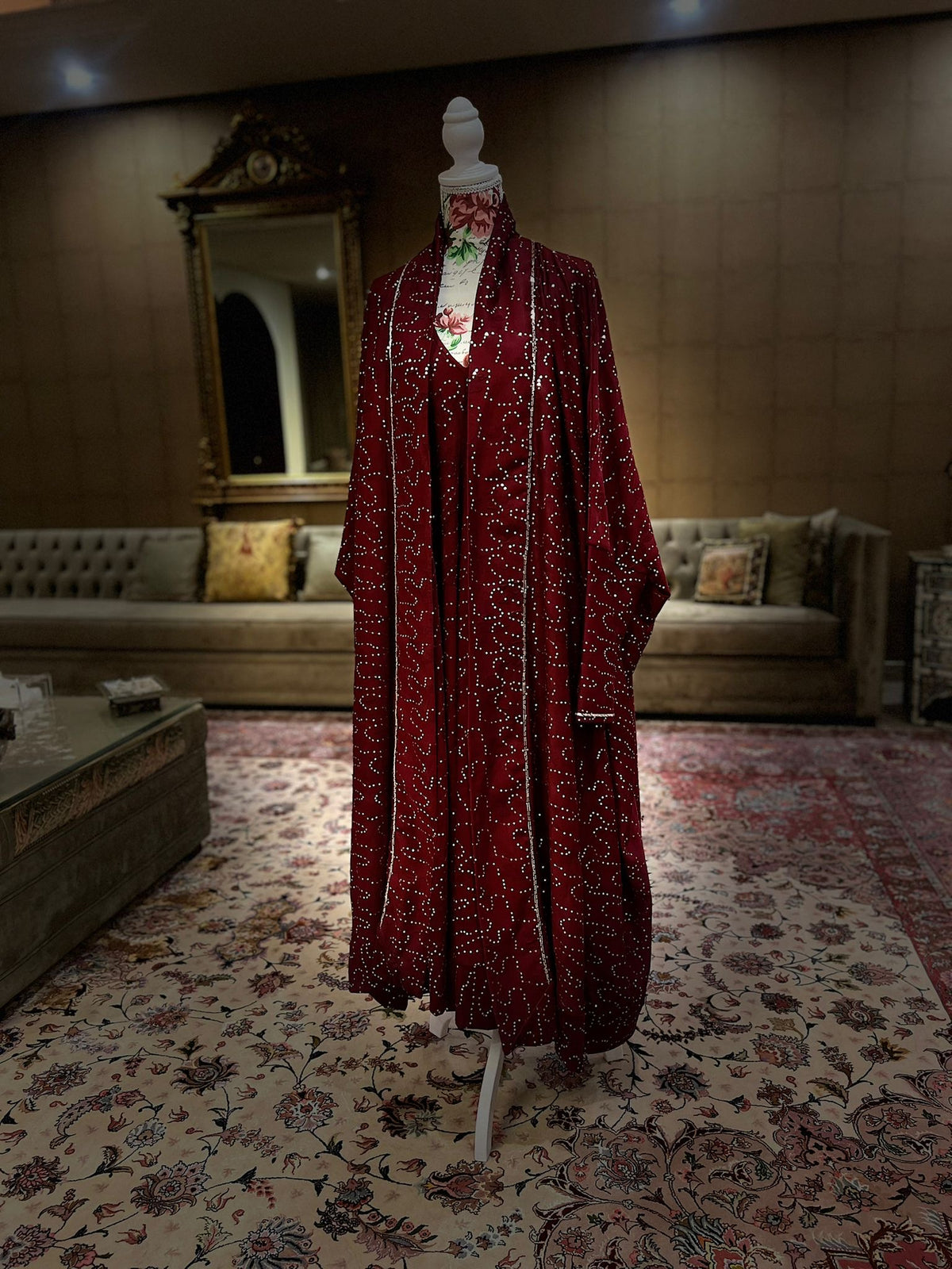 Teeb exclusive pieces for Mash - Maroon besht set