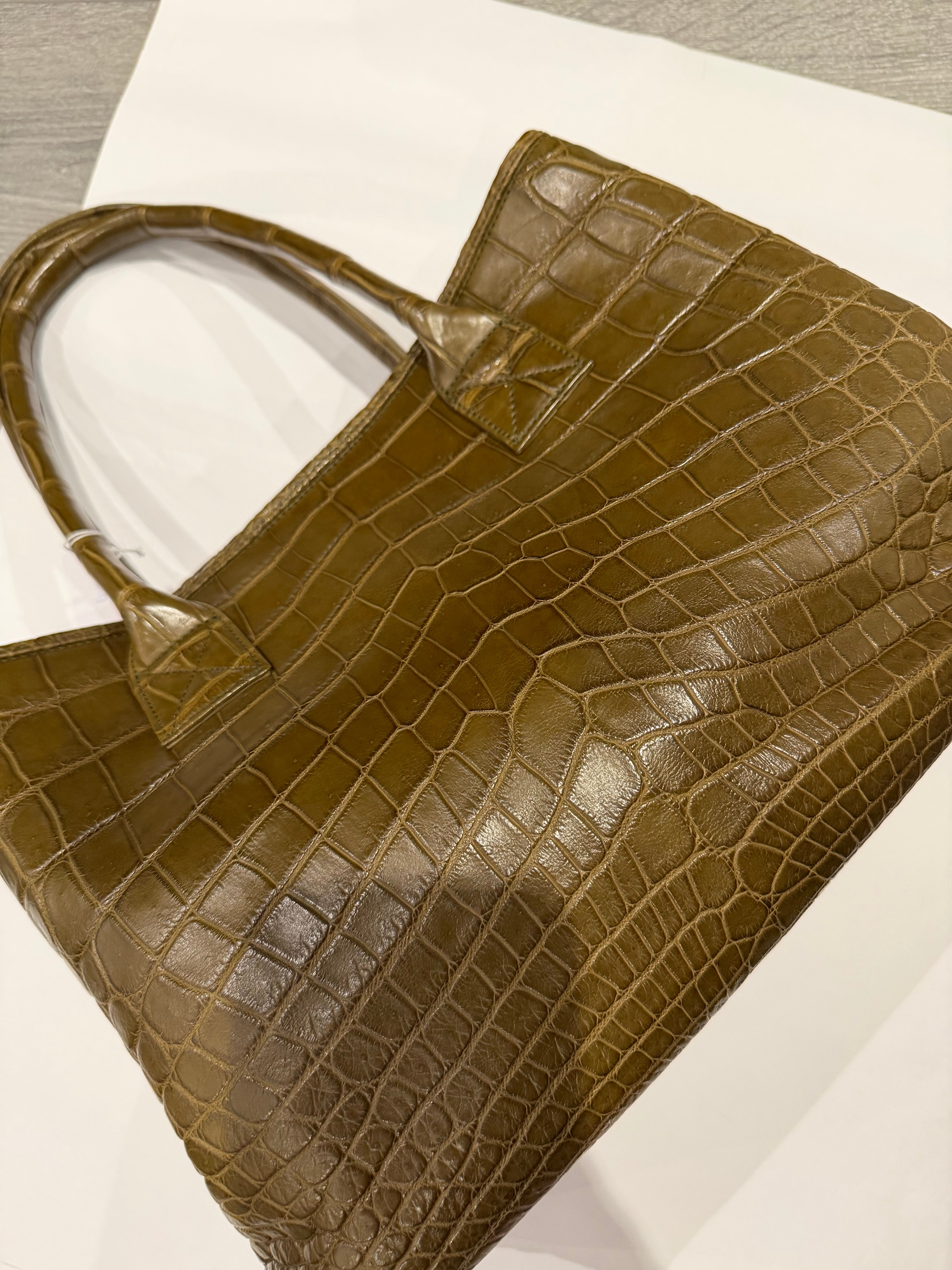 Bougie Bags - the real crocodile 🐊 - shopping bag - olive
