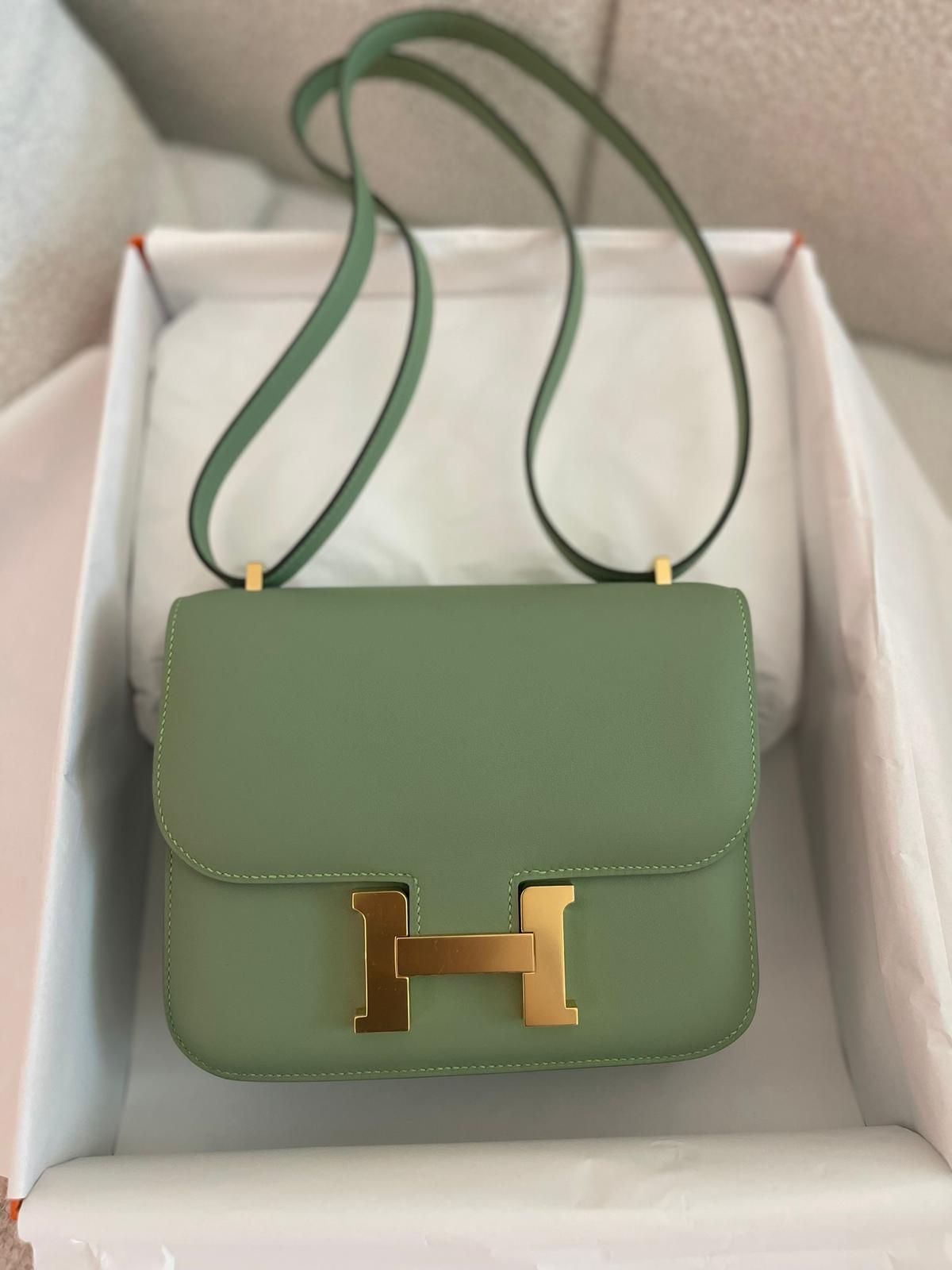 Hermes - Constance 18 vert criquet ghw swift leather