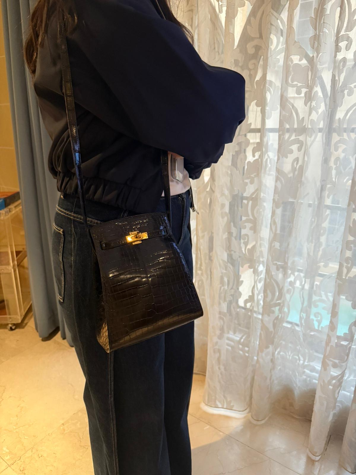Hermes - vintage crocodile so kelly sport - black Gold HW