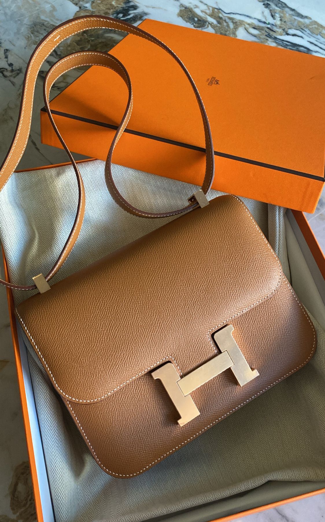 Hermes - Constance 24 gold Ghw Epsom