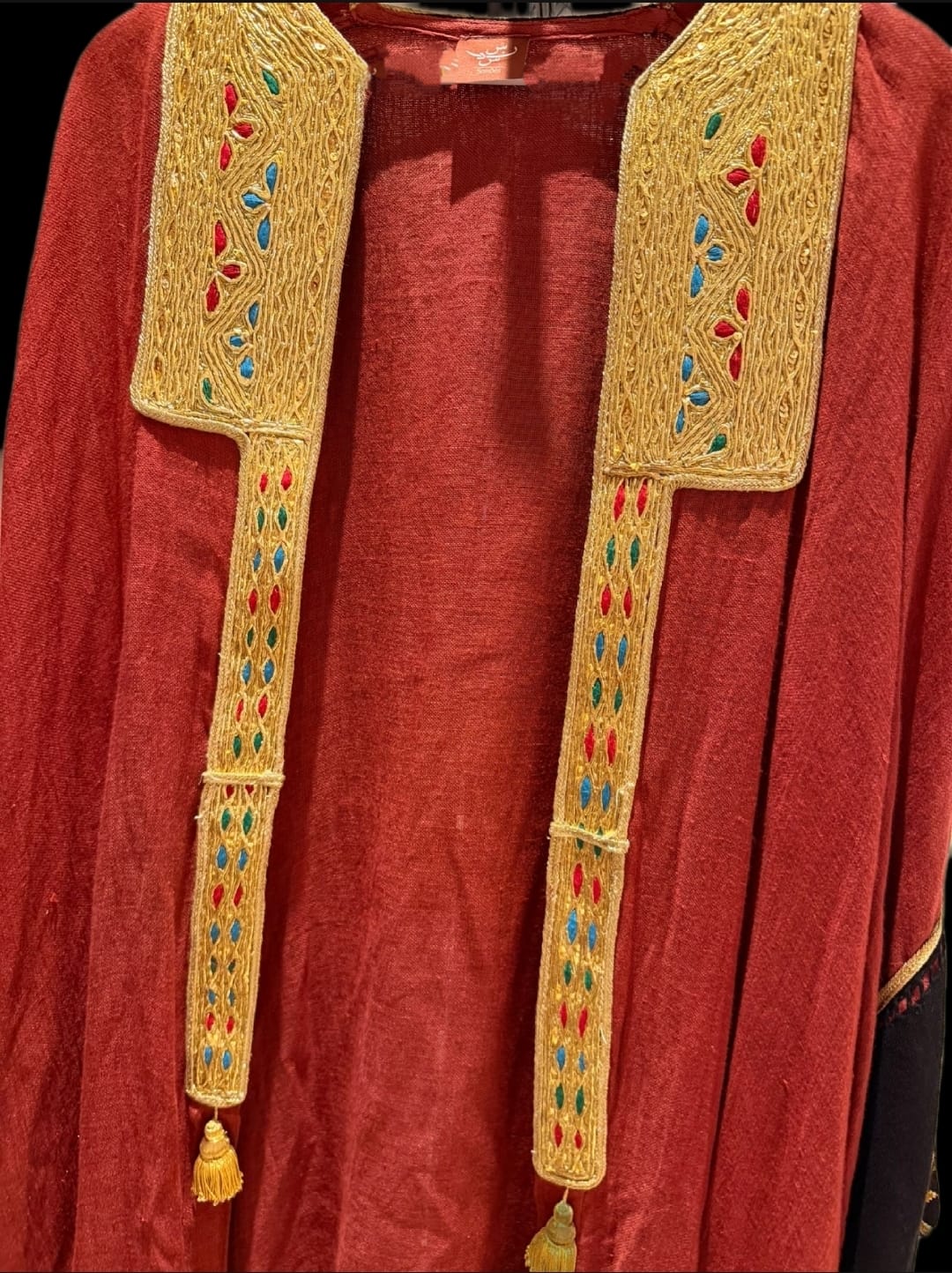 Mash X س ن د س  embroidery red besht