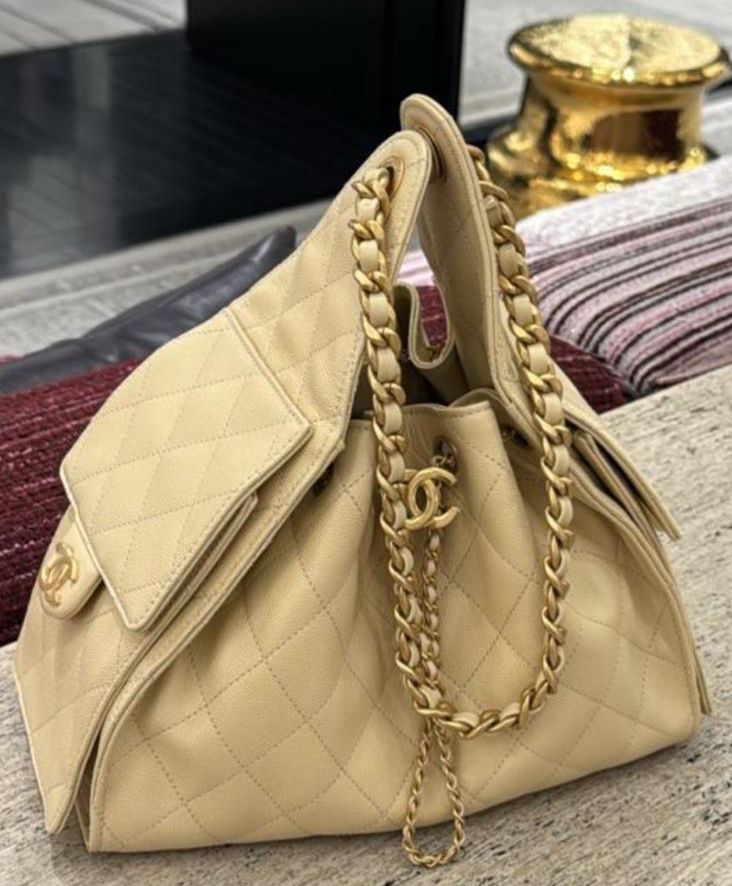 Chanel - 25 bag mini biege