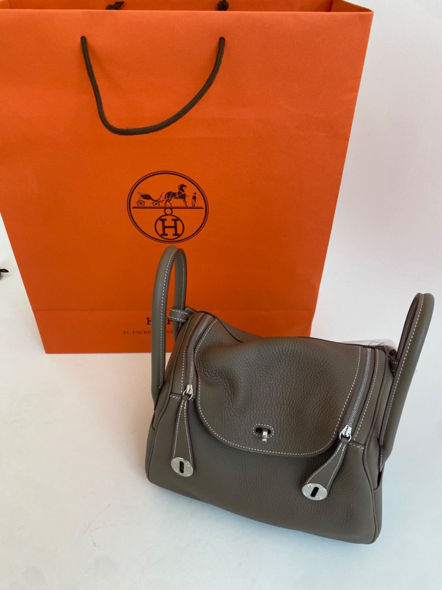 Hermes - lindy 26 - taupe new  ready with box and invoice